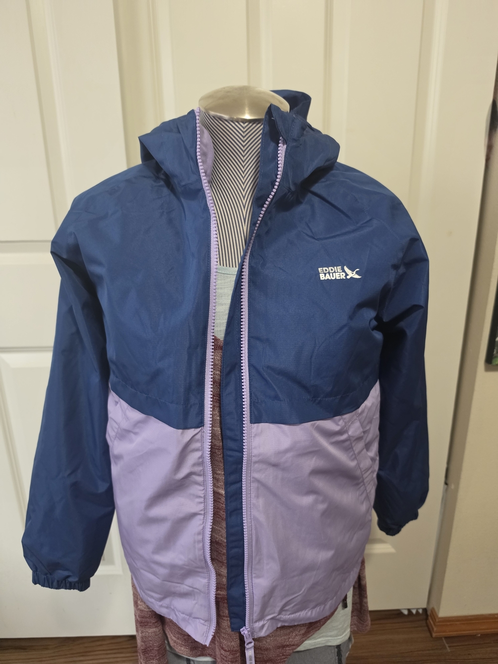 Eddie Bauer Navy and Light Purple Colorblock Hooded Winter  Jacket Kids  Girls